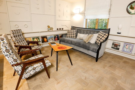Truver Tile