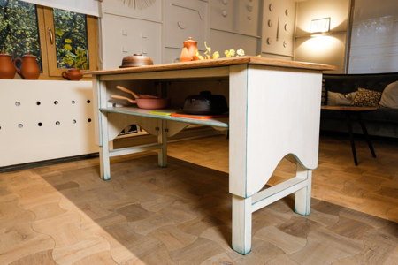 Truver Tile